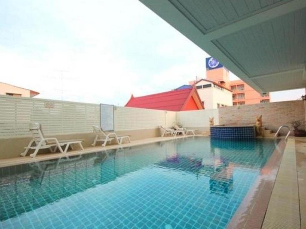 Sukwilai Hotel HHQ Exterior foto